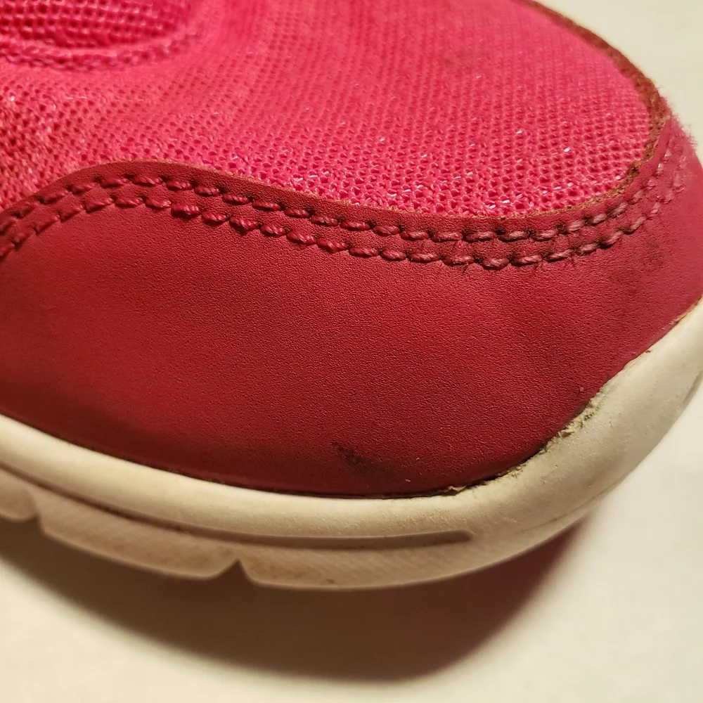 NIKE FLEX EXPERIENCE RN 2 SZ 6Y‎